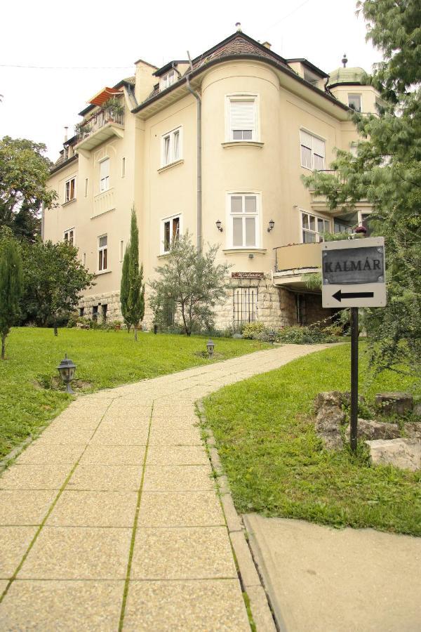 Kalmar Panzio Bed & Breakfast Budapest Exterior photo