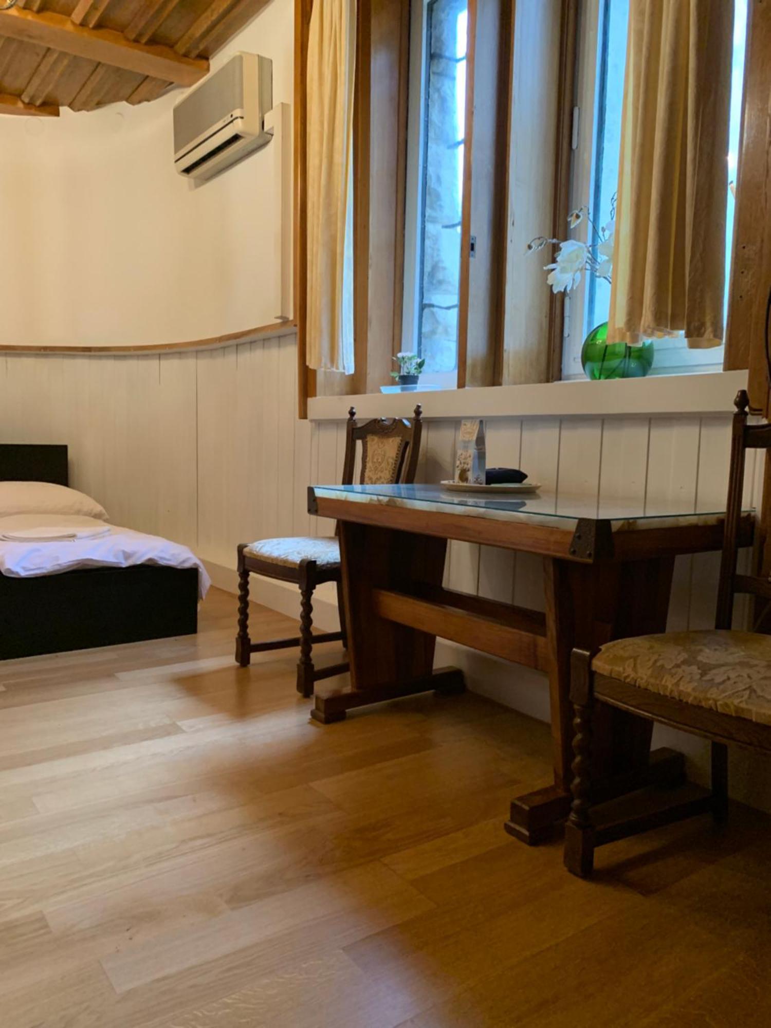 Kalmar Panzio Bed & Breakfast Budapest Exterior photo